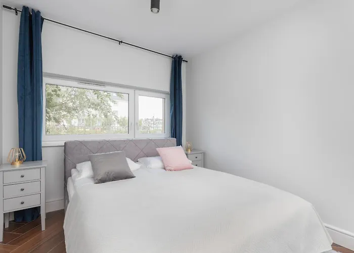 Lejlighed Exceptional With Charming Garden And Parking By Renters Gdańsk