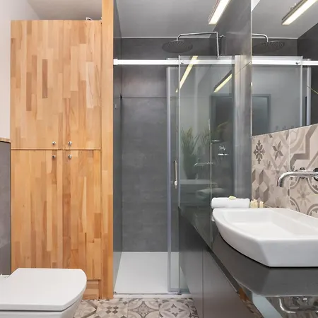 Apartman Exceptional With Charming Garden And Parking By Renters Gdańsk
