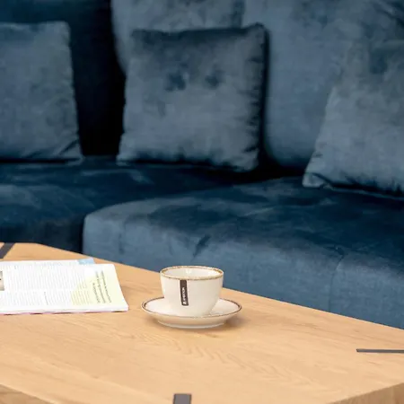 Exceptional With Charming Garden And Parking By Renters Danzig